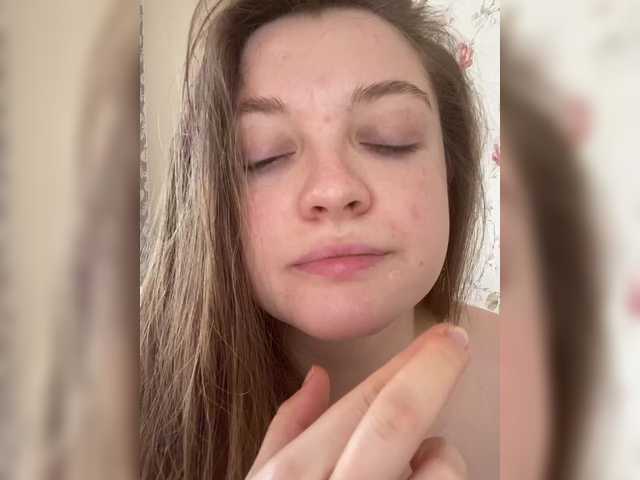 Capturas de pantalla de transmisión IamLovenda