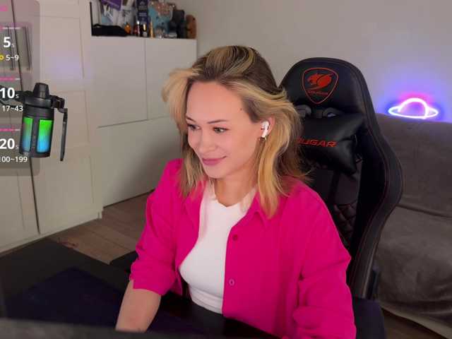 Capturas de pantalla de transmisión Liya_Keyyy