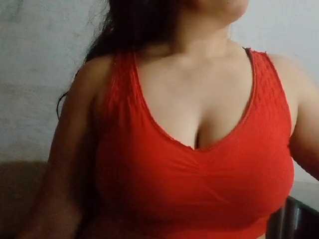 Fotos indiagirl50 Hi guys Private is open Go and request private please... sound and best video in private show only