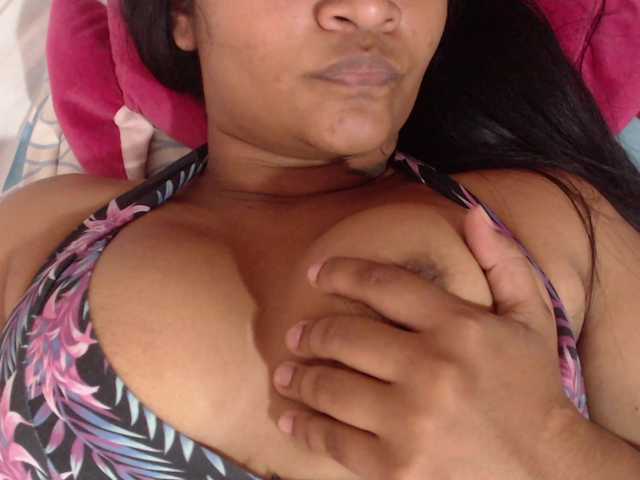 Fotos indian-slutty I got a thirsty pussy and I need a huge cum inside me to fill her up! CONTROL LOVENSE TOY FOR 5 MINS just 180 tks