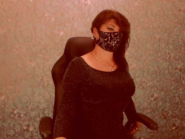 Capturas de pantalla de transmisión Infinitely2