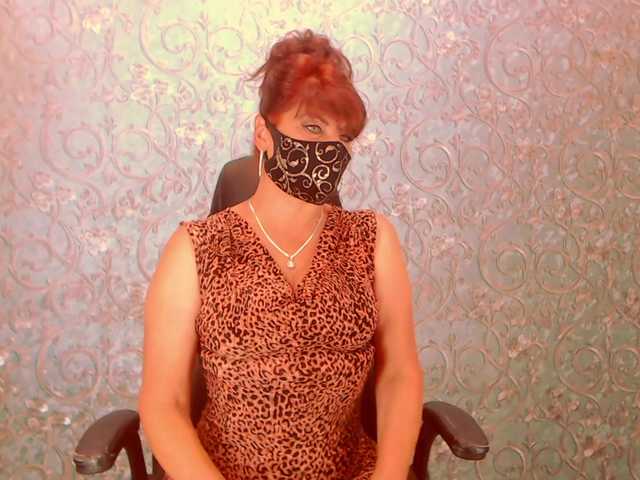 Capturas de pantalla de transmisión Infinitely2