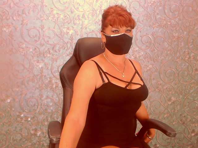 Capturas de pantalla de transmisión Infinitely2