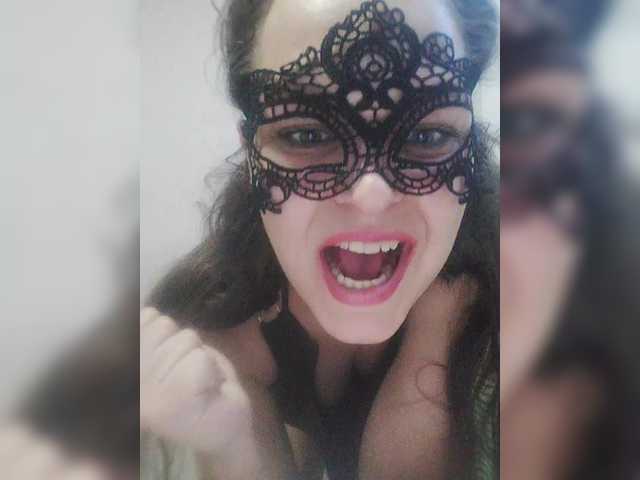 Capturas de pantalla de transmisión IrinaWhite94