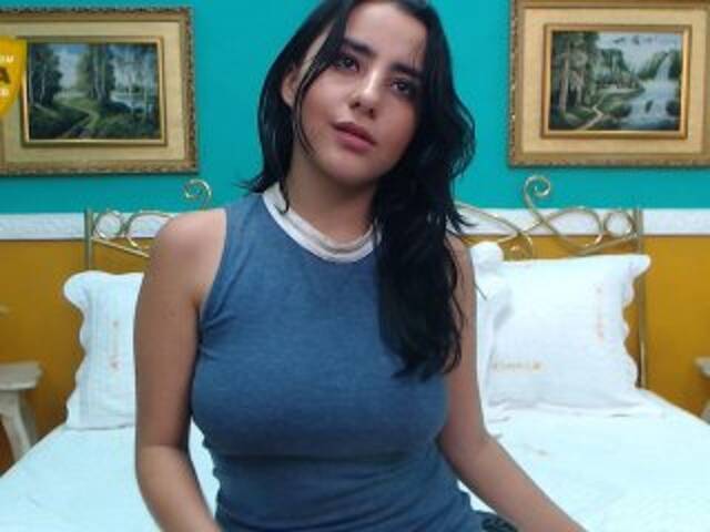 Capturas de pantalla de transmisión IsabellaRoger