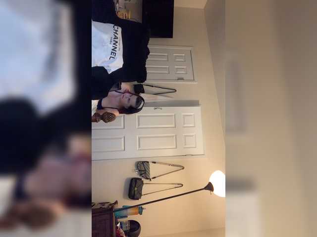 Capturas de pantalla de transmisión Italya1966