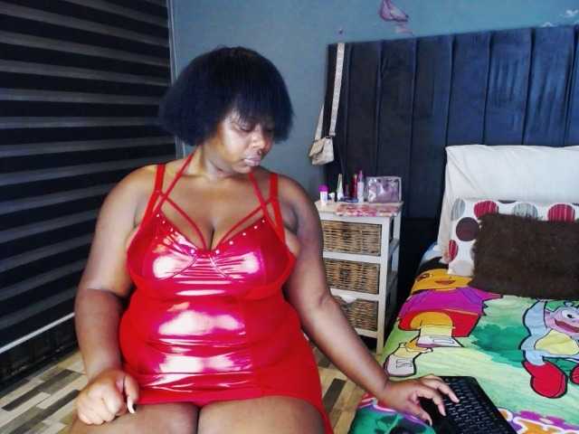 Capturas de pantalla de transmisión ItsLizzy