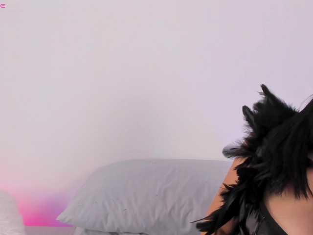 Capturas de pantalla de transmisión IvonneDuarte