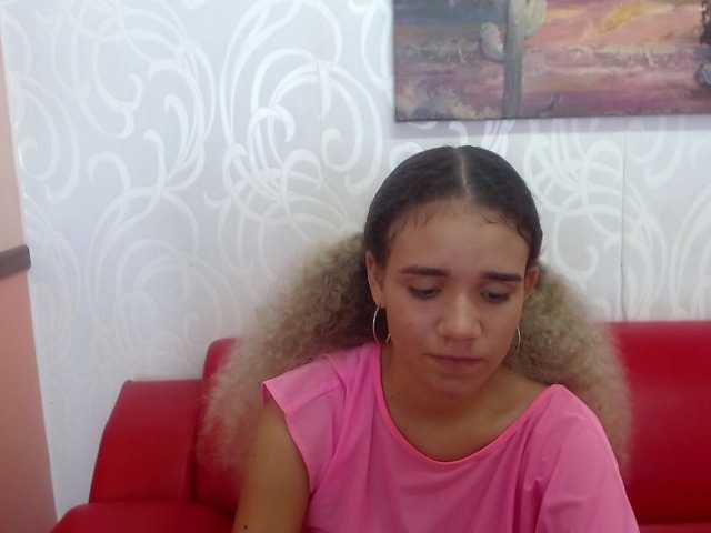 Capturas de pantalla de transmisión JasminTorres