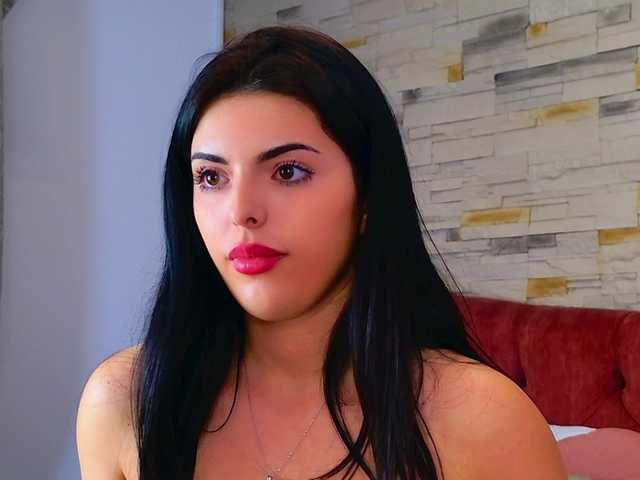 Capturas de pantalla de transmisión JessyBee