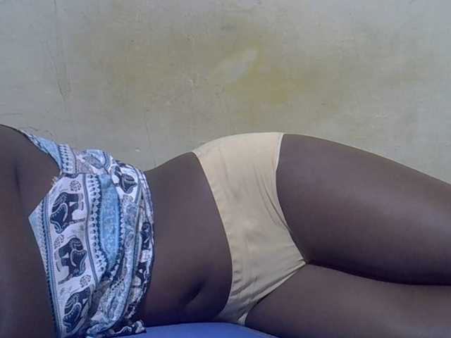 Capturas de pantalla de transmisión Juicy-pussy1