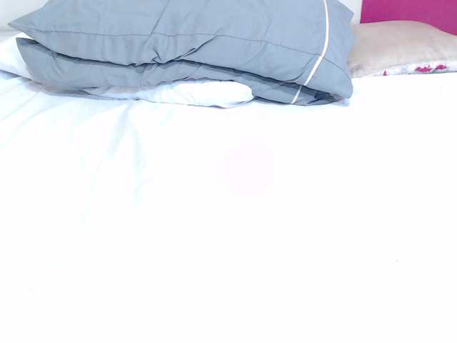 Capturas de pantalla de transmisión Juicyy-tits69