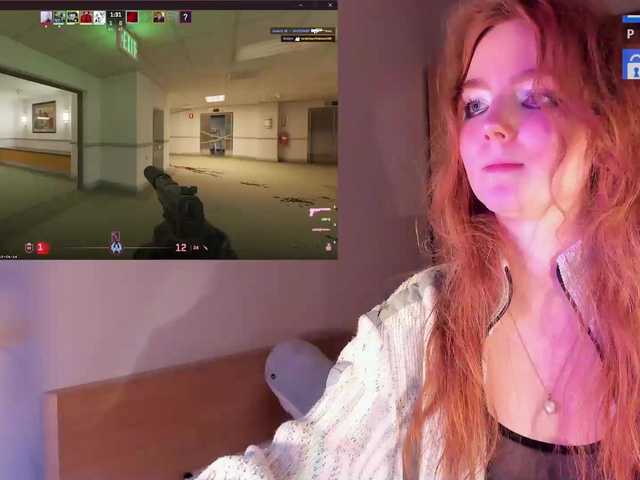 Capturas de pantalla de transmisión JuliaJuly