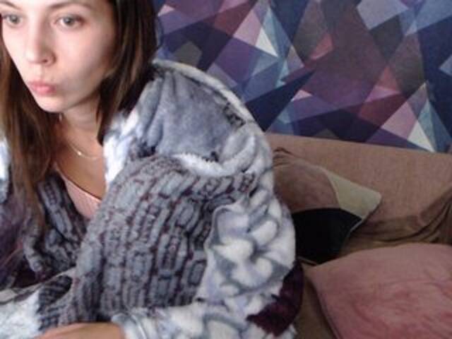 Capturas de pantalla de transmisión JulieRios