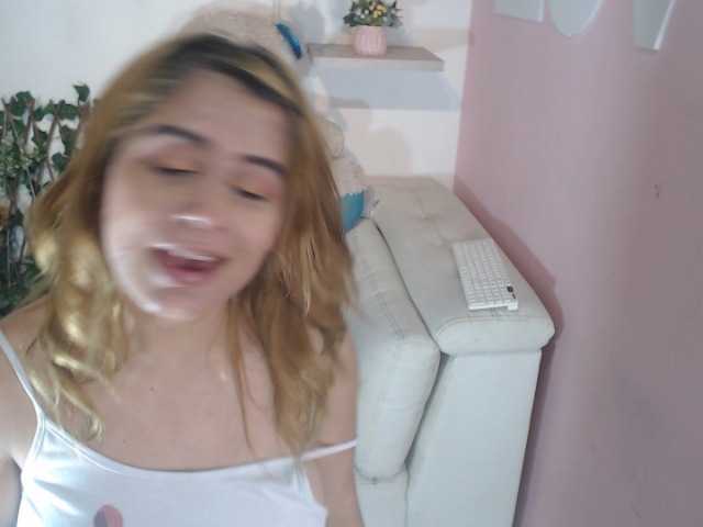 Capturas de pantalla de transmisión Juliette-