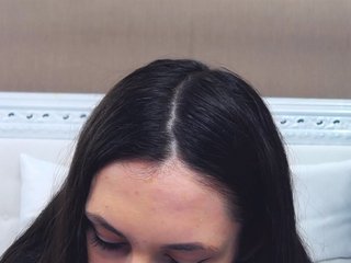 Capturas de pantalla de transmisión JullyaThoms