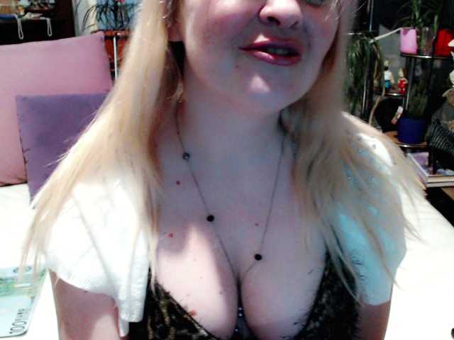 Capturas de pantalla de transmisión JUSTYNA2607