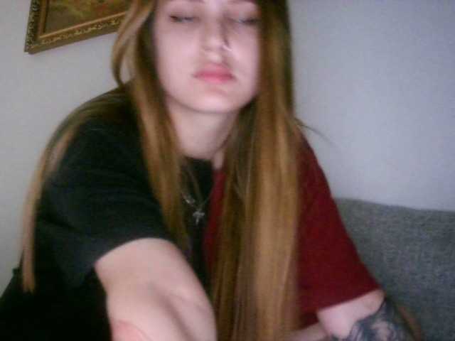 Capturas de pantalla de transmisión Chanterelle01