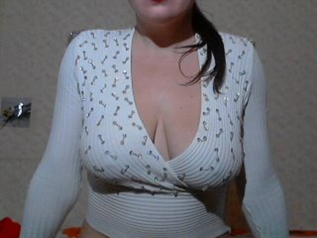 Capturas de pantalla de transmisión Izabella_look