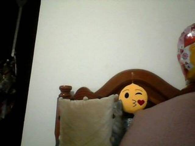 Capturas de pantalla de transmisión Karla-Madox