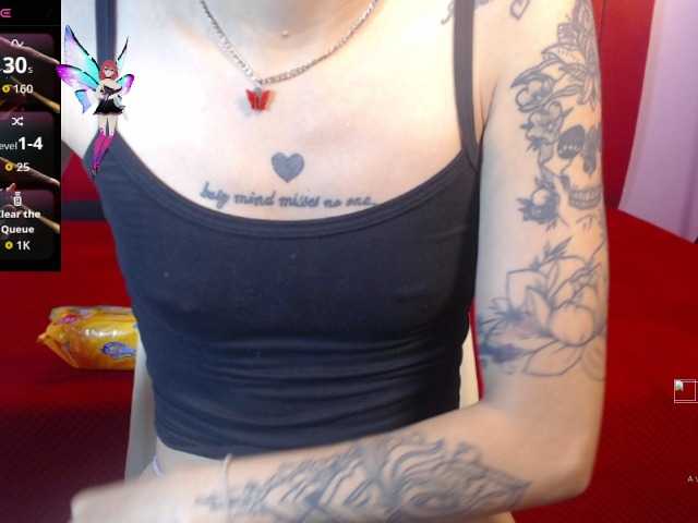 Capturas de pantalla de transmisión Kurome_latin