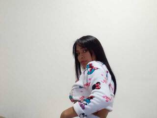 Chat de video erótico Karlin-29