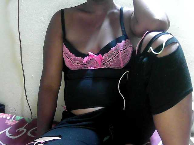 Capturas de pantalla de transmisión Kathia22