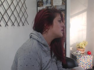 Capturas de pantalla de transmisión katrinadirtyx