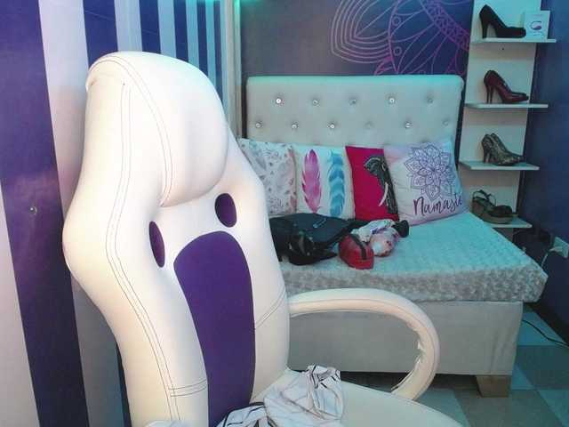 Capturas de pantalla de transmisión katrinadirtyx