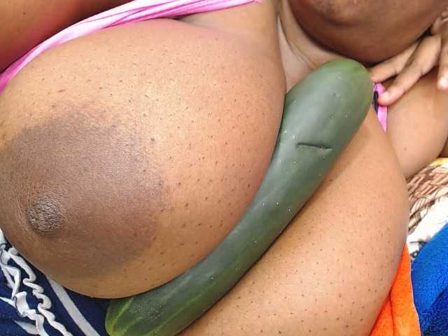 Capturas de pantalla de transmisión kencyhotxx