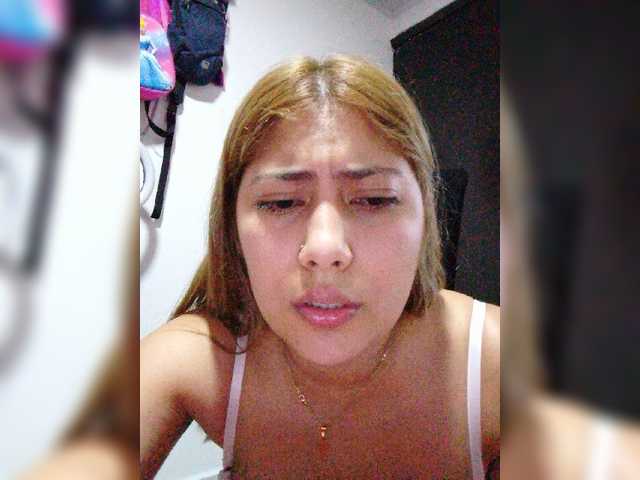 Capturas de pantalla de transmisión Kendall-sexy