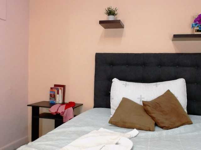 Capturas de pantalla de transmisión Kendra-Sims