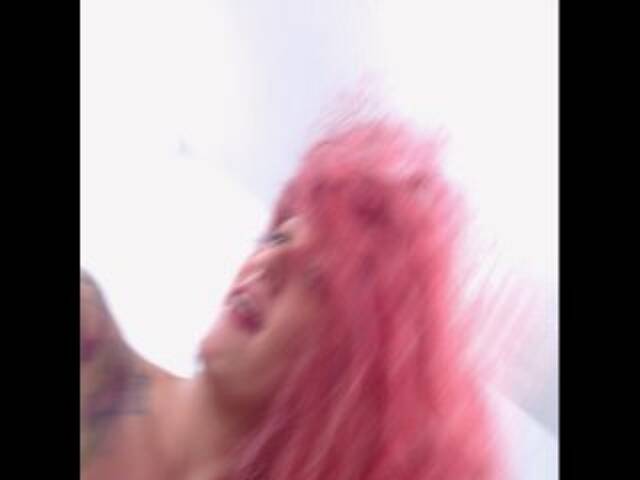 Capturas de pantalla de transmisión kethsalyfire