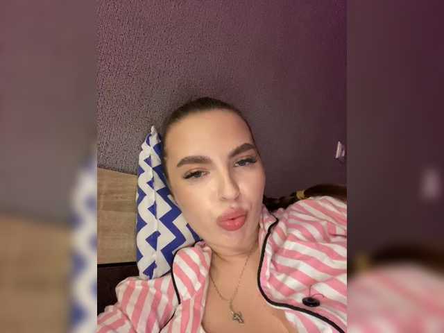 Capturas de pantalla de transmisión -Alexa-999-