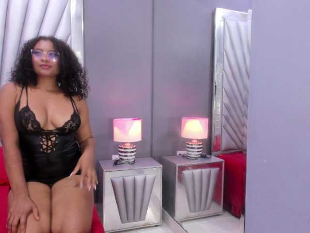 Capturas de pantalla de transmisión KeylaSimmons