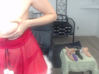 Fotos Kieraxx Lovense BUZZ Me! 20 Tits, 50 Ass, & 100 C2C : 1250 countdown, 390 earned, 860 left until the TOY SHOW!