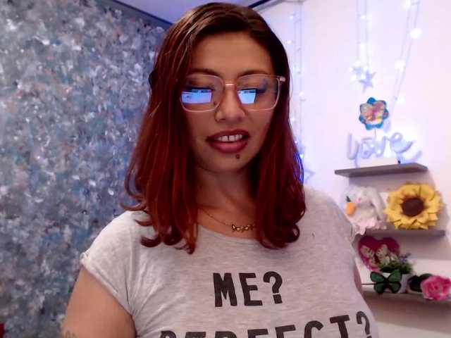 Capturas de pantalla de transmisión KimberlyMilf