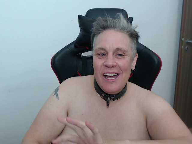 Capturas de pantalla de transmisión kinkstakinks76