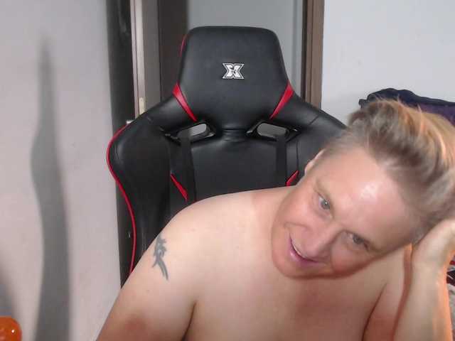 Capturas de pantalla de transmisión kinkstakinks76