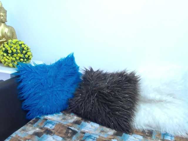 Capturas de pantalla de transmisión Kinky-Lilly