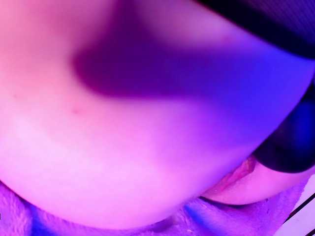 Capturas de pantalla de transmisión kinkypleasure