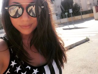 Chat de video erótico Kitana_mk