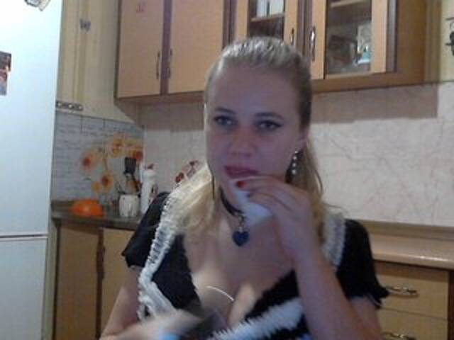 Capturas de pantalla de transmisión KittenLedy