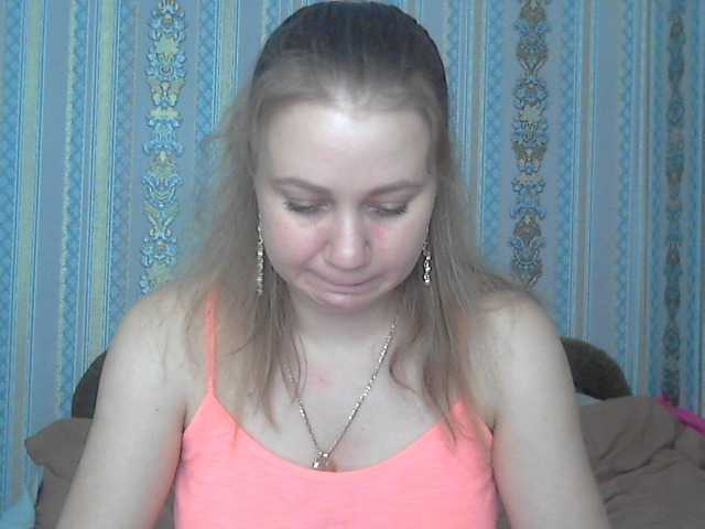 Capturas de pantalla de transmisión KittenLedy