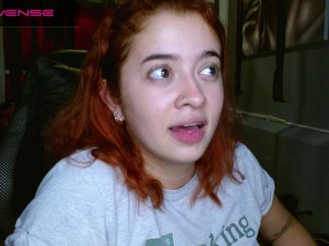 Capturas de pantalla de transmisión kitty94