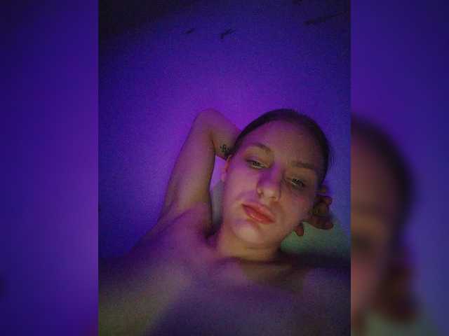 Capturas de pantalla de transmisión KittySexlooly