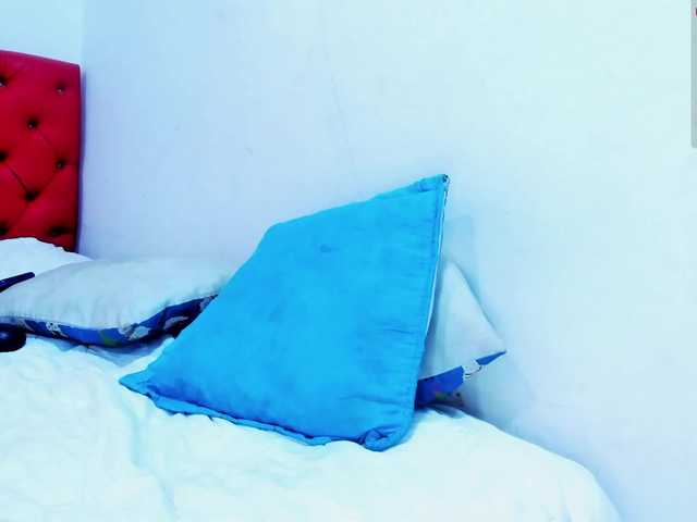 Capturas de pantalla de transmisión Kloe-Lopez