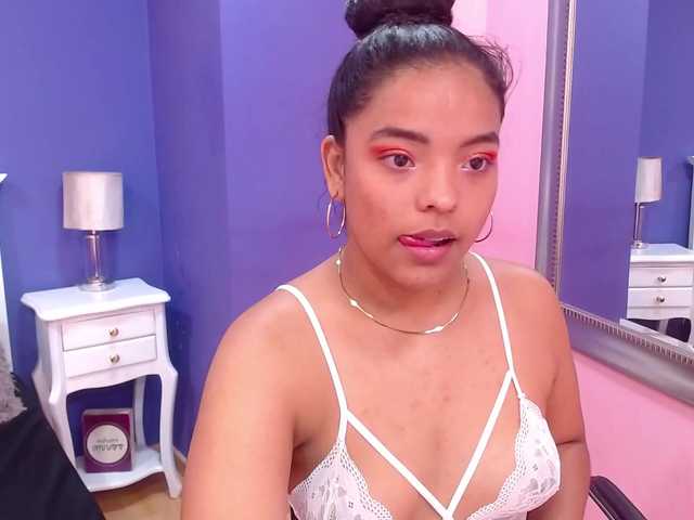 Fotos KristalMore Im your new girl come and teach me , Im really open minded we just need 192 tokns to reach our goal♥, sexy pussy fingering and bounce boobs and asss