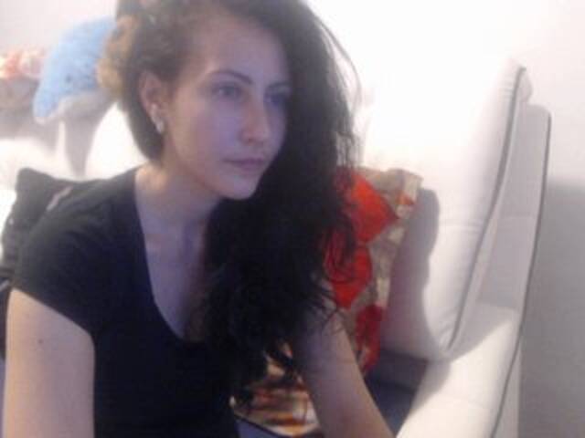 Capturas de pantalla de transmisión KRYSTYANAtheo