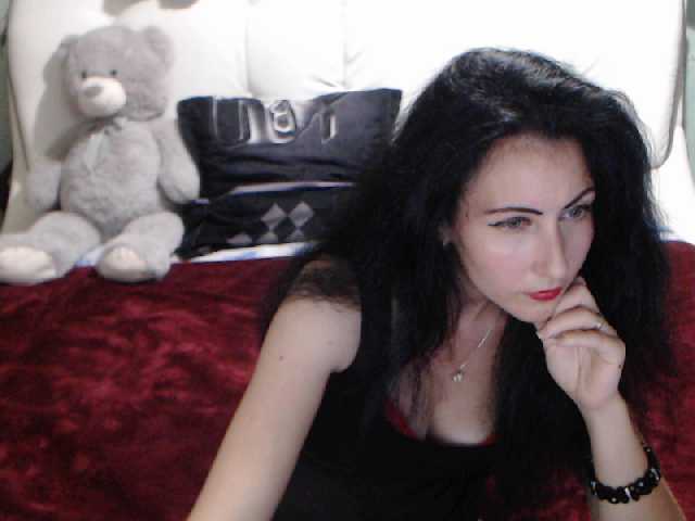 Capturas de pantalla de transmisión KRYSTYANAtheo